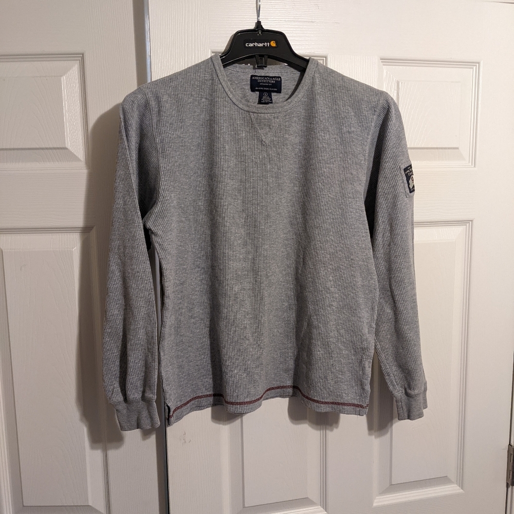 American eagle outfitters size small sweater